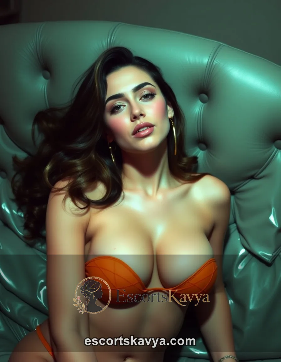 Zoya Shah luxury escort in Chennai